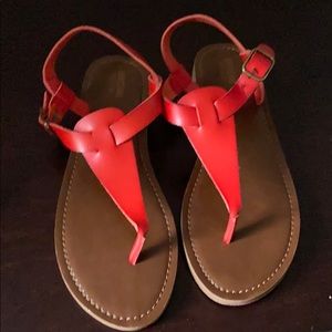 Casual red leather sandal